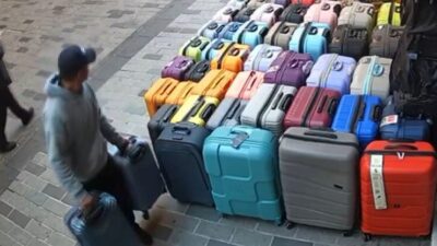 Beyoğlu'nda 22 Eylül'de bir iş yerinden iki valiz ve başka