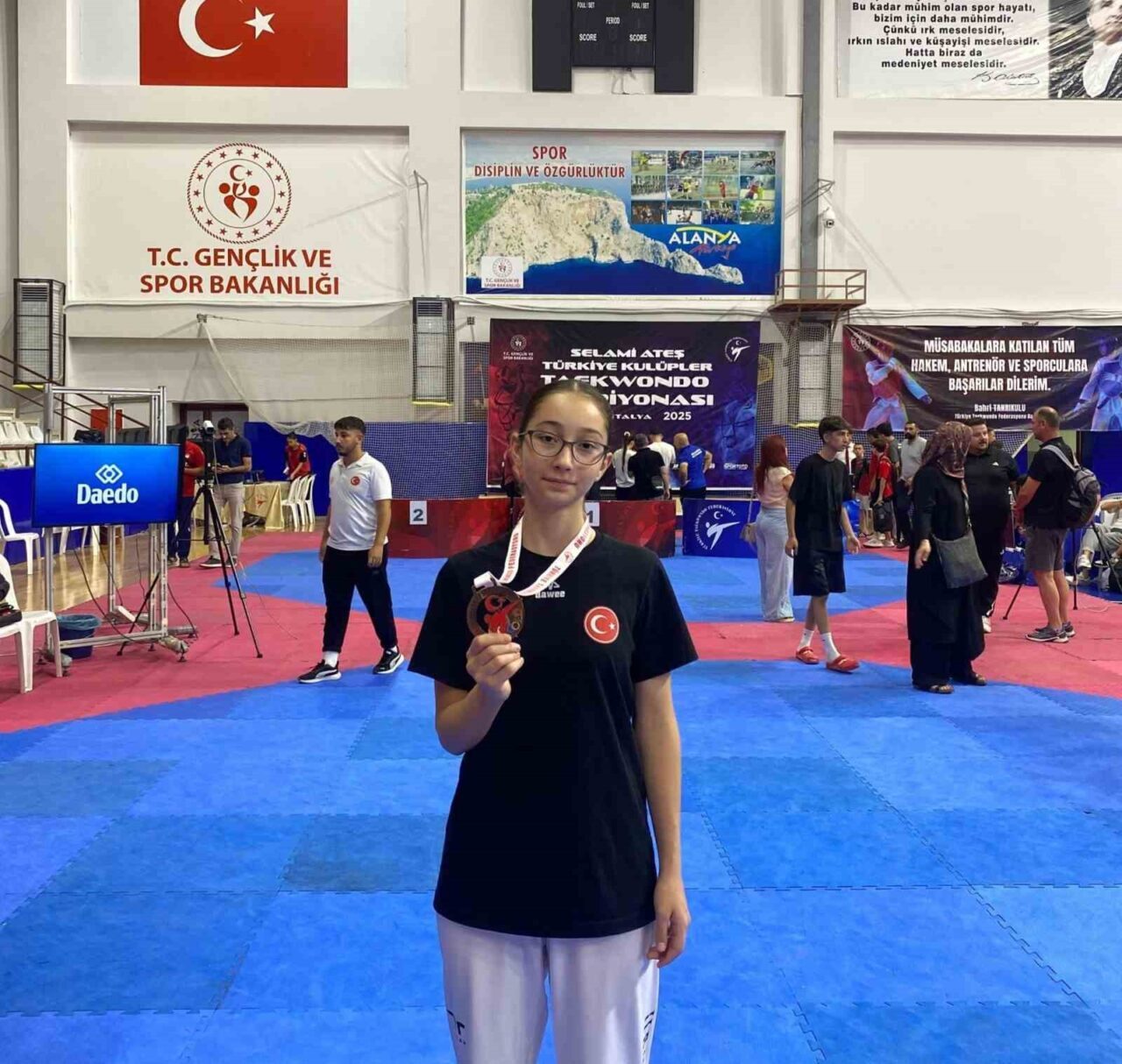 Bilecikli taekwondo sporcusu Neslişah Ençok, Sırbistan'daki Multi Avrupa Oyunları'nda ikinci