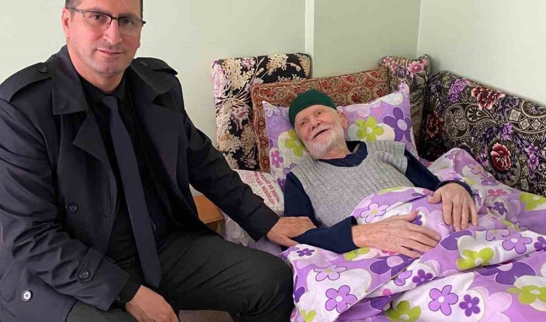 Bilecik’te Aile ve Sosyal Hizmetler Müdürlüğü, 4-5 kuşak yaşayan ailenin yanındaydı Bilecik'te Aile ve Sosyal Hizmetler Kurumu Müdürü Abdülkadir Taşletimur, 96