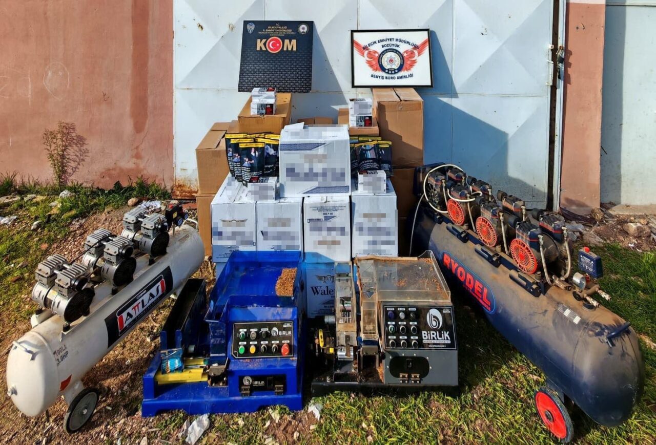 Bilecik'in Bozüyük ilçesinde düzenlenen bir operasyonda, kaçak tütün mamulleri imalatına
