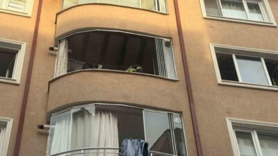 Bilecik'te İsmetpaşa Mahallesi'nde bir balkon yangınında 78 yaşındaki H.S. dumandan