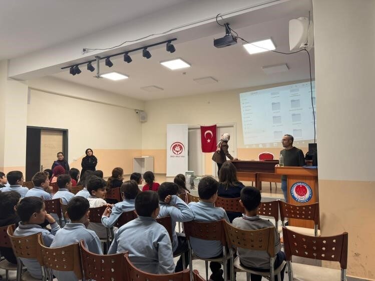 Bilecik’te Öğrencilere Çocuk Hakları Konusunda Eğitim Verildi