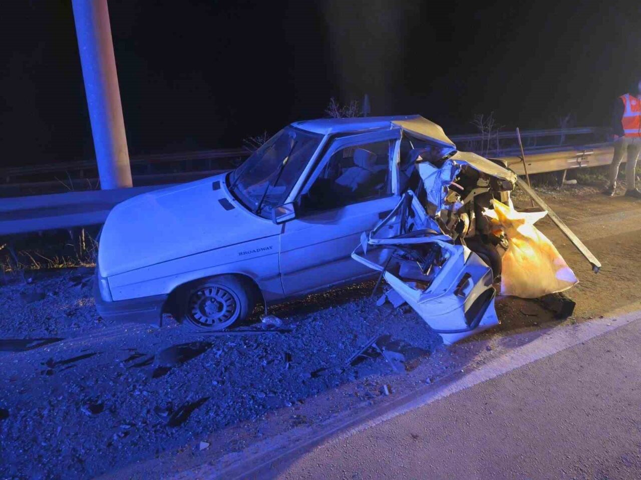 Vezirhan’da Tır Otomobile Çarptı: 1 Yaralı Hastaneye Sevk Edildi