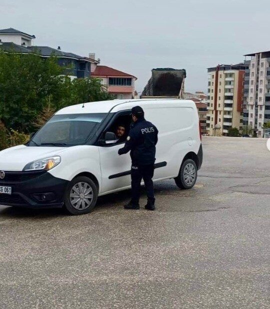 Bilecik İl Emniyet Müdürlüğü, üniversite öğrencilerinin güvenliğini sağlamak amacıyla yurt