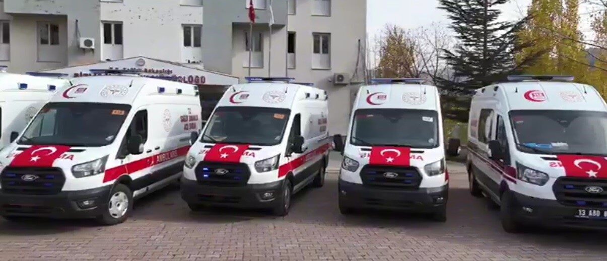 Bitlis’e 7 Yeni Ambulans İle Acil Sağlık Hizmetleri Güçlendirildi