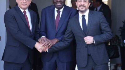 Kuzey Kıbrıs Türk Cumhuriyeti Cumhurbaşkanı Tufan Erhürman ve Güney Kıbrıs