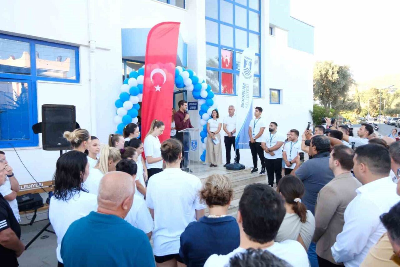 Bodrum Belediyesi, spor yatırımlarını hızla sürdürüyor. Başkan Tamer Mandalinci'nin öncülüğünde,