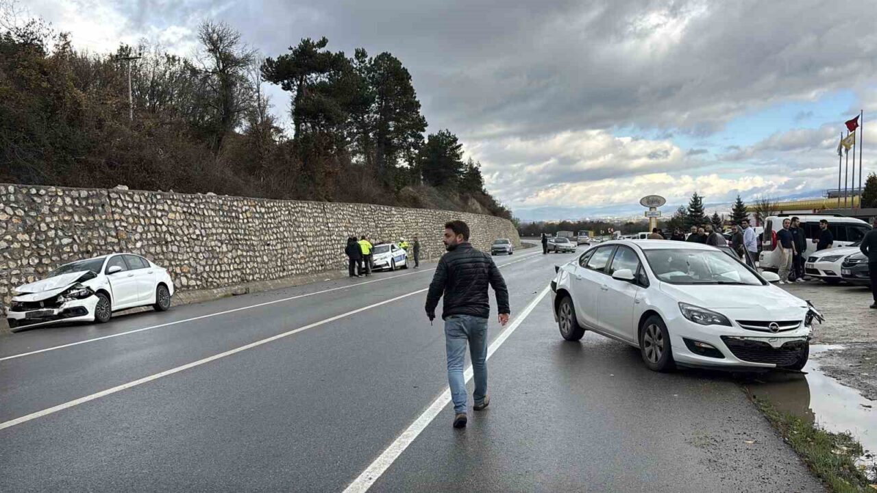 Bolu-Mudurnu kara yolunda meydana gelen zincirleme trafik kazasında Sinan B.,