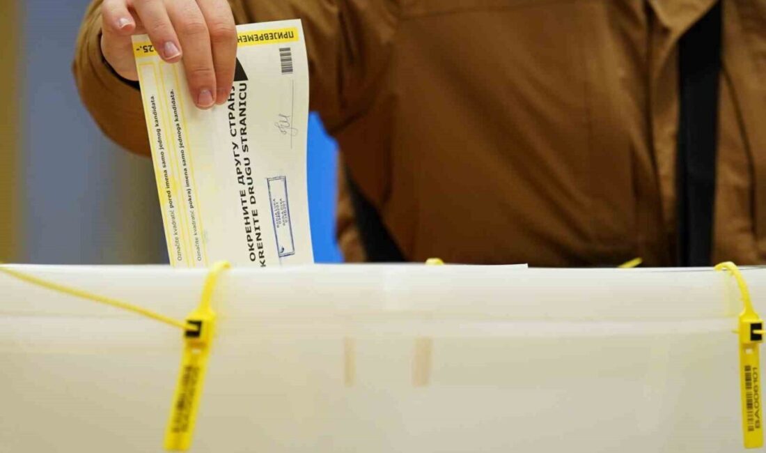 Bosna Hersek'te Sırp Cumhuriyeti, yerel saatle 07.00'de yeni başkanını seçmek
