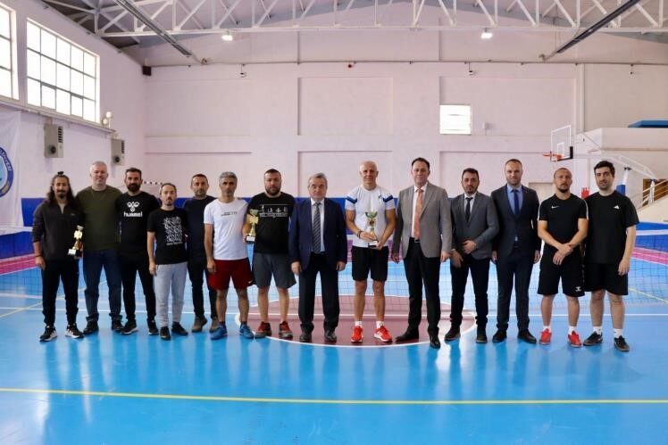 Bilecik'in Bozüyük ilçesinde 24 Kasım Öğretmenler Günü dolayısıyla düzenlenen ayak