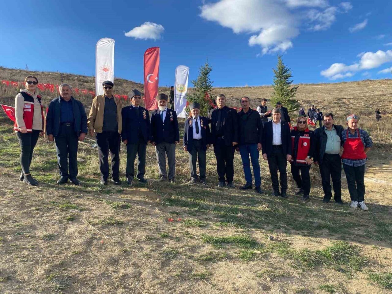 Bilecik'in Bozüyük ilçesinde, şehitler ve gaziler anısına mevlit programı düzenlenip