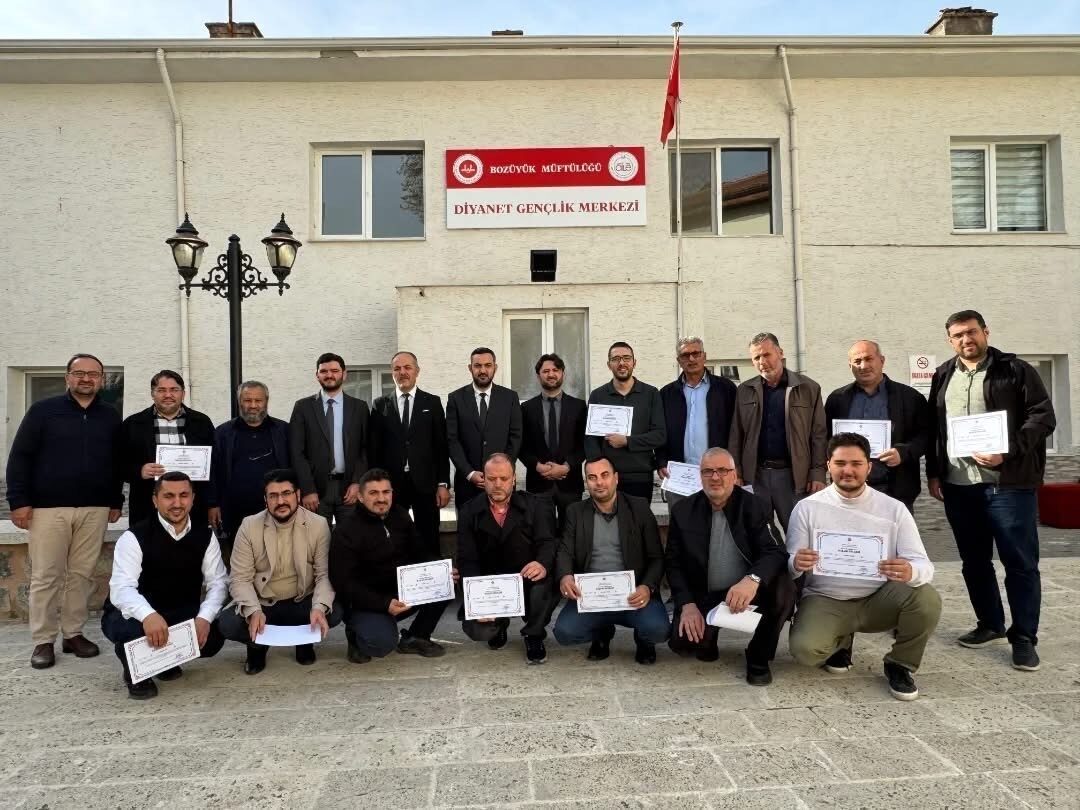 Bozüyük İlçe Müftülüğü, din görevlilerine yönelik "Vaaz Becerilerini Geliştirme Hizmet