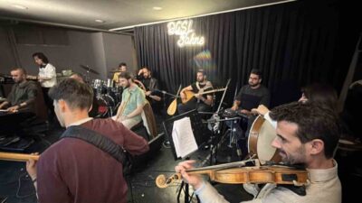 Düzce'deki öğretmenlerden oluşan "Düzce’nin Sesleri" korosu, 24 Kasım Öğretmenler Haftası