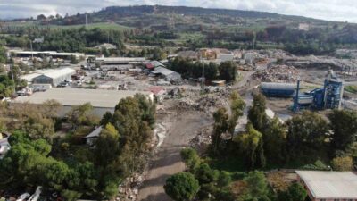 İzmir’in Buca ilçesinde, vatandaşlar kötü kokular ve artan sağlık riskleri