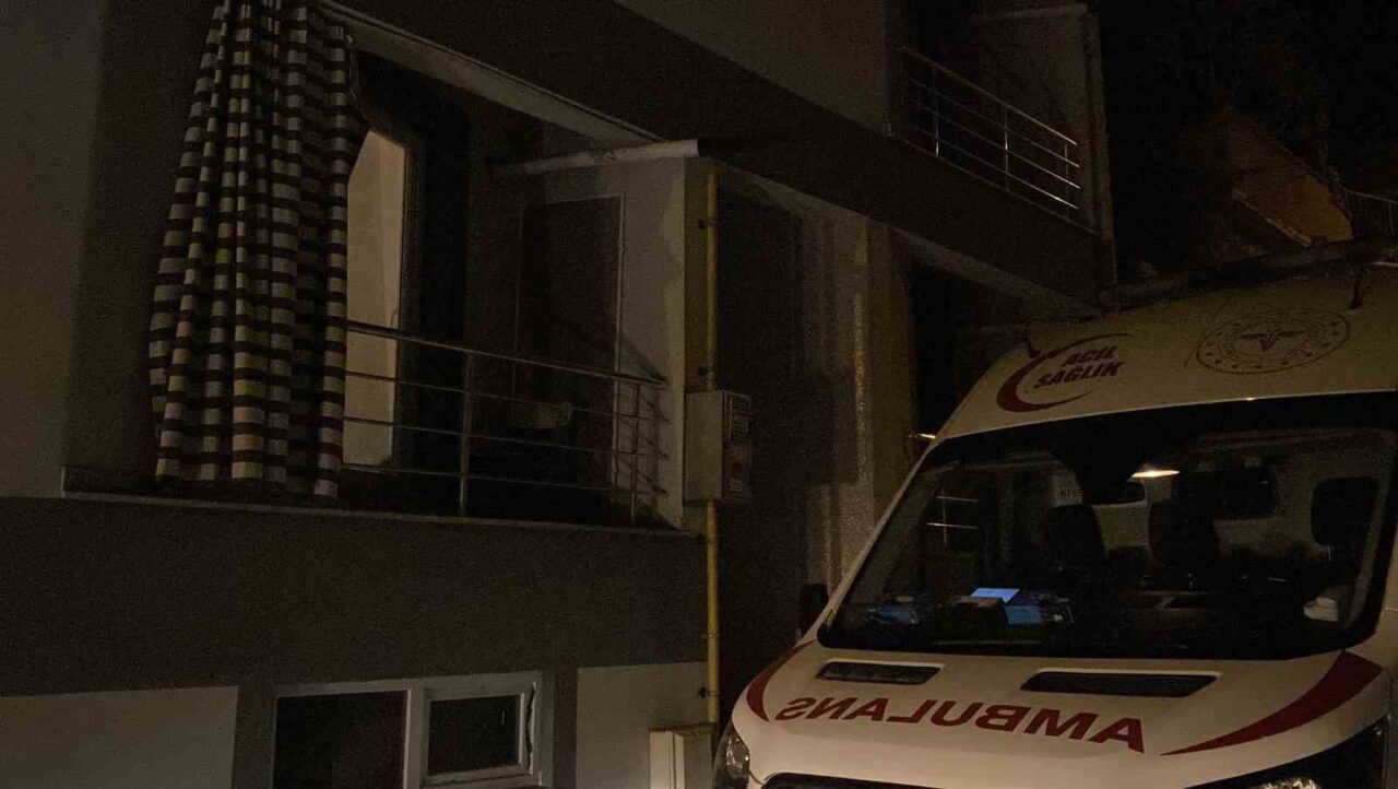Burdur'un Zafer Mahallesi'nde 65 yaşındaki Halil Çalışkan, evinde ölü bulundu.