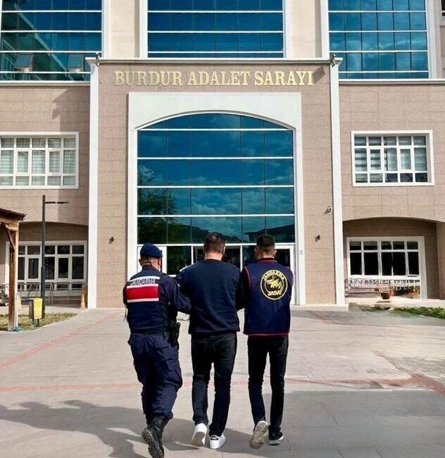 Burdur'da çelik kasa hırsızlığı gerçekleştiren 6 kişi, İstanbul ve Diyarbakır'da