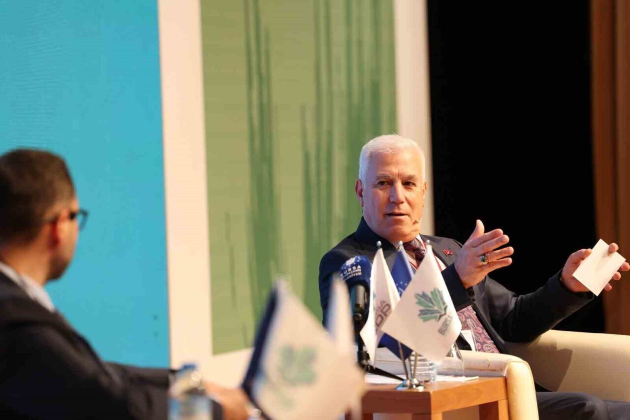 Bursa Büyükşehir Belediye Başkanı Mustafa Bozbey, şehir planlamalarının bütünsel bir