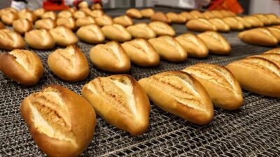 Bursa Fırıncılar Odası Başkanı Osman Çırakoğlu, ekmek fiyatlarının artırılacağı yönündeki