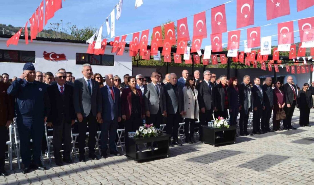 Mudanya'da, "Mudanya Zeytinyağı" markasını güçlendirmek için yapılan Mudanya İmece Zeytinyağı