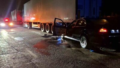 Bursa'nın Nilüfer ilçesinde Halil A. idaresindeki otomobil, park halindeki Ahmet