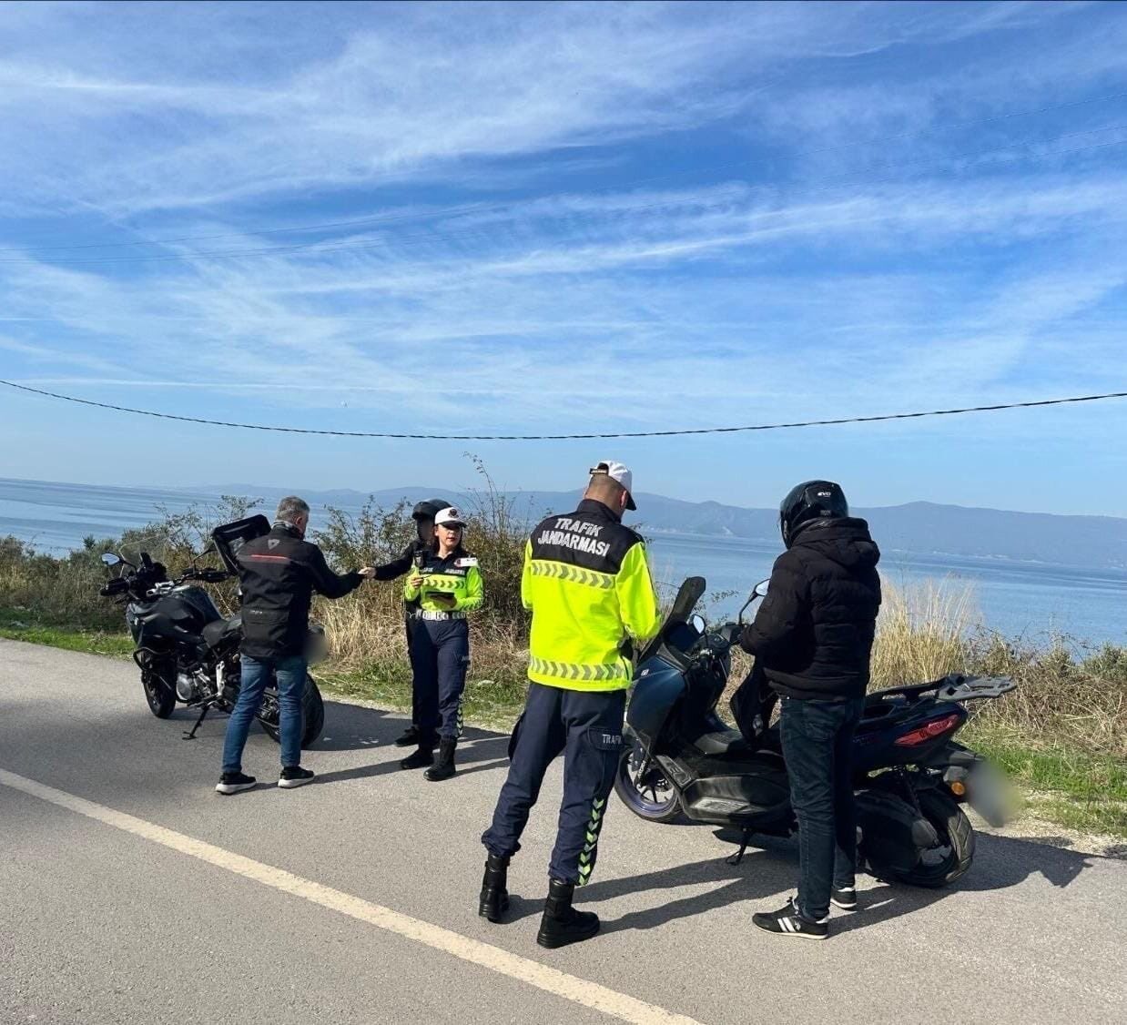 Bursa İl Jandarma Komutanlığı, trafik güvenliğini artırmak için servis araçları