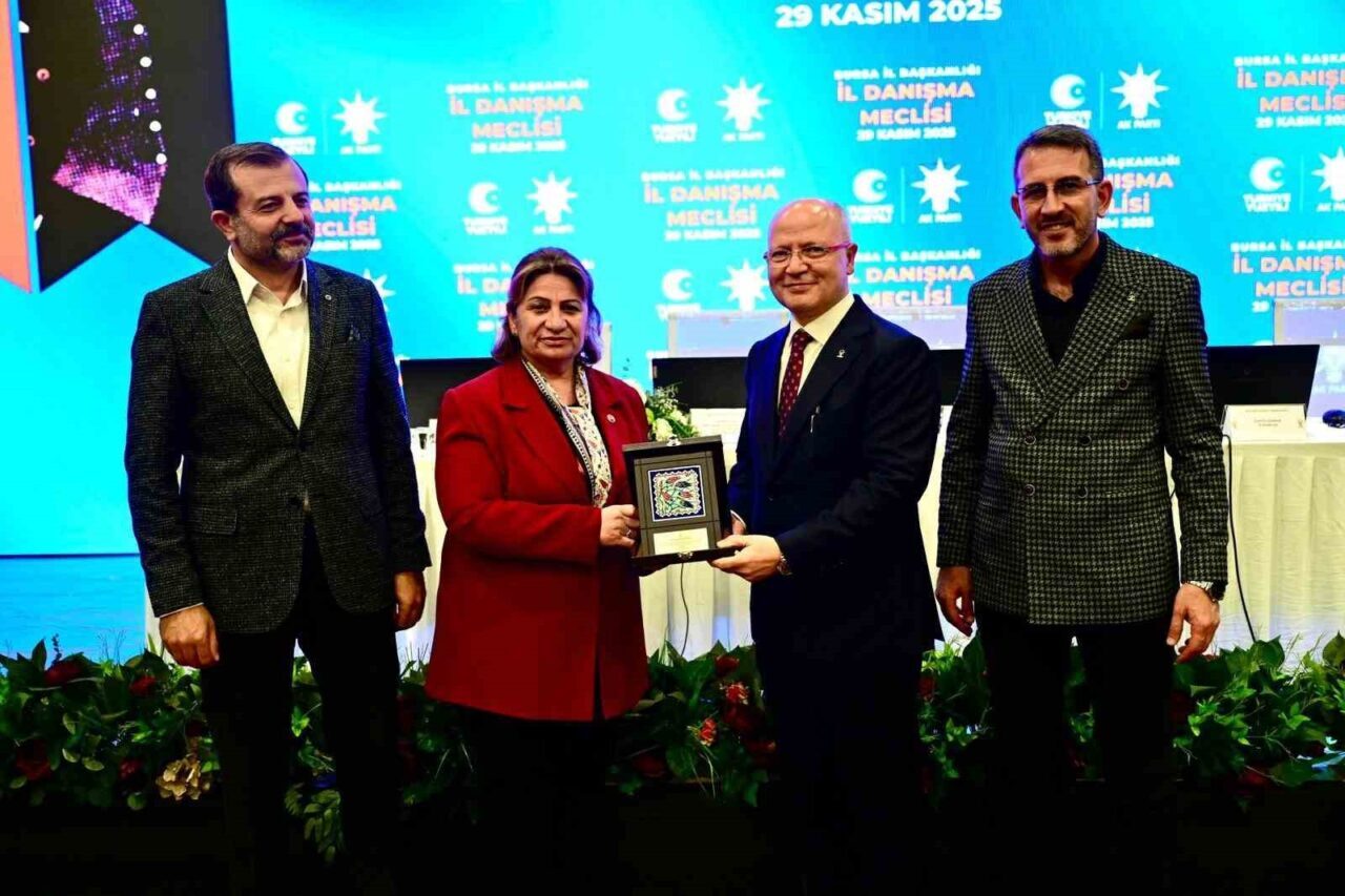 AK Parti Bursa Başkanı Davut Gürkan, İl Danışma Meclisi'nde partinin