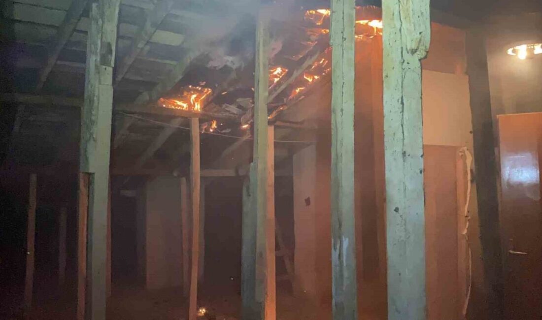 Mudanya’daki Apartmanda Peş Peşe Yangınlar, Sakinlerde Korku Yarattı Bursa'nın Mudanya ilçesindeki bir apartmanda peş peşe çıkan yangınlar, sakinlerde