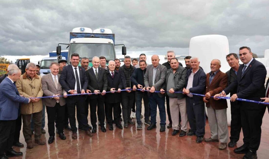 Bursa Büyükşehir Belediyesi, Üreticilere Yönelik Silaj Paketleme Desteği ile Maliyetleri Düşürüyor Bursa Büyükşehir Belediyesi, Mustafakemalpaşa'da hayata geçirdiği Silaj Paketleme Makinesi Desteği