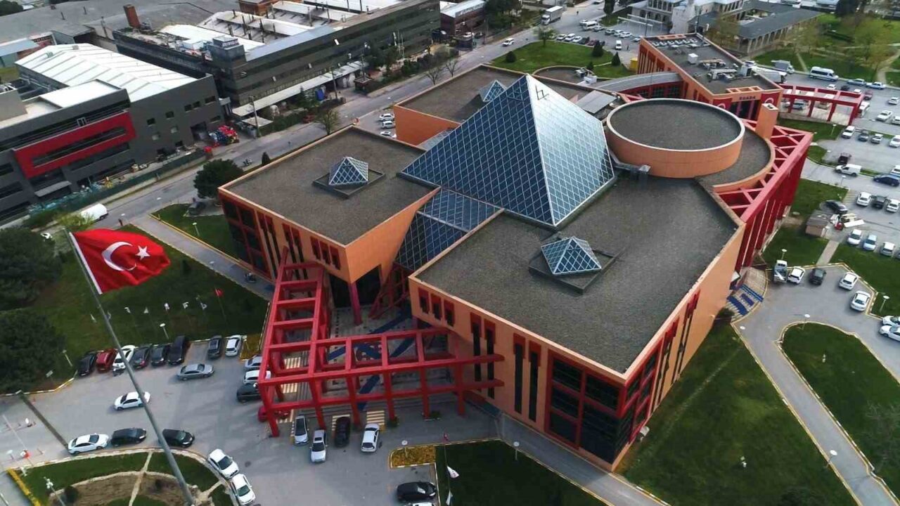 Bursa Ticaret ve Sanayi Odası'nın 2024 verilerine göre, Bursa'daki 250