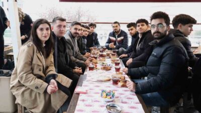 Osmangazi Belediyesi, "Yeni Şehrin, Yeni Hikayen" projesi kapsamında Bursa’ya gelen