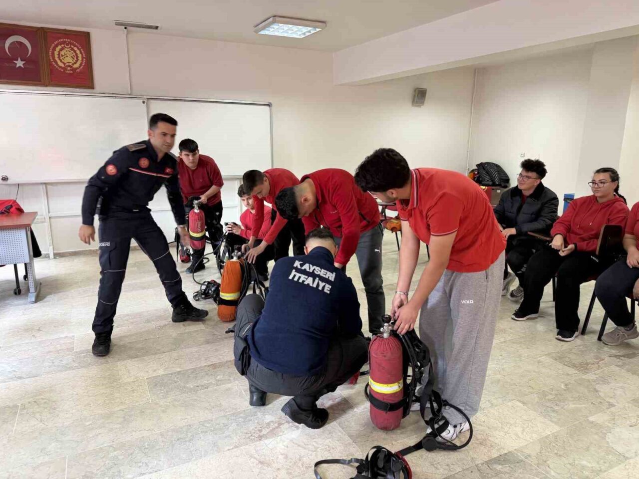 Kayseri Büyükşehir Belediyesi, Ahi Evran Mesleki ve Teknik Anadolu Lisesi'nden