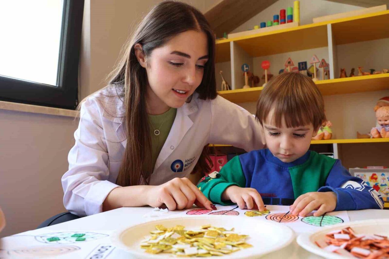 Antalya Büyükşehir Belediyesi, Kepez Santral Mahallesi'nde 100. Yıl Kreşi'ni hizmete