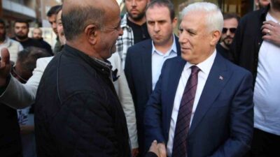 Bursa Büyükşehir Belediye Başkanı Mustafa Bozbey, sosyal yardım programları kapsamında