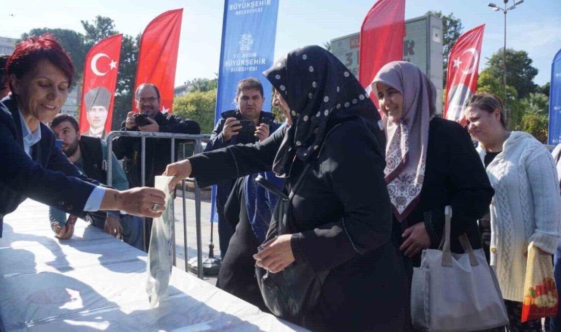 Aydın Büyükşehir Belediyesi, "Ata Tohumları" projesi kapsamında 80 bin fideyi