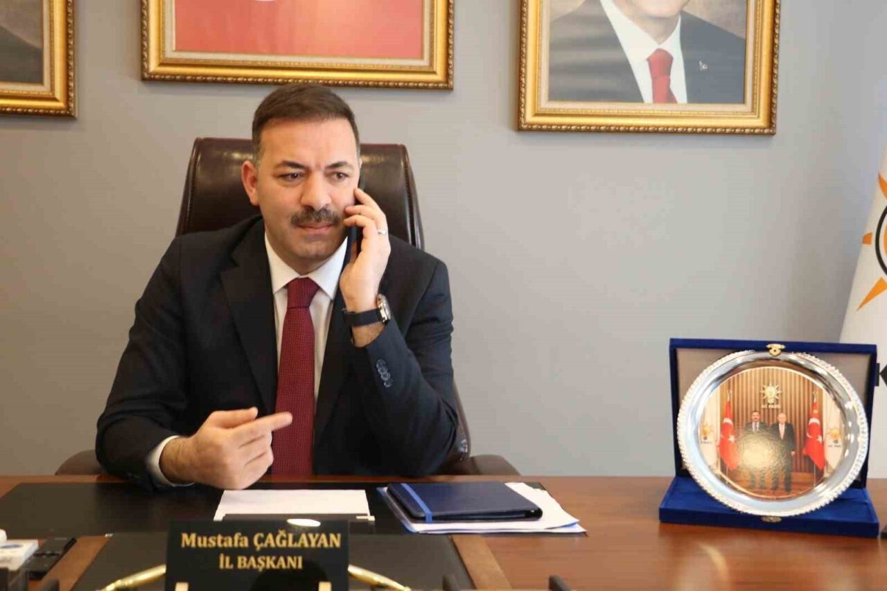 AK Parti İl Başkanı Mustafa Çağlayan, Atatürk Devlet Hastanesi’nin ek