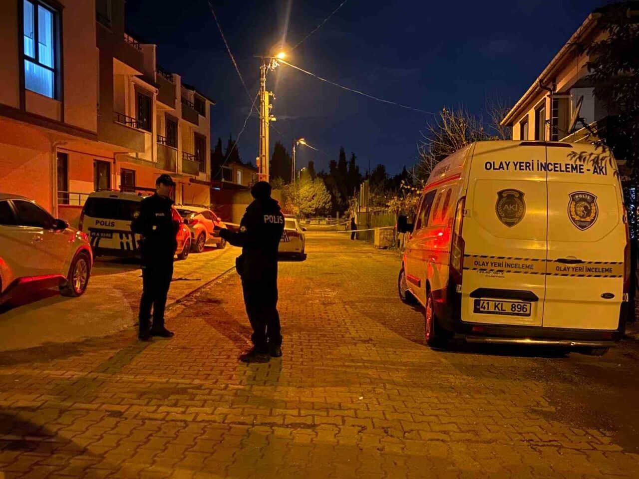 Kocaeli’nin Kartepe ilçesindeki bir çamaşırhanede meydana gelen bıçaklı kavgada yabancı