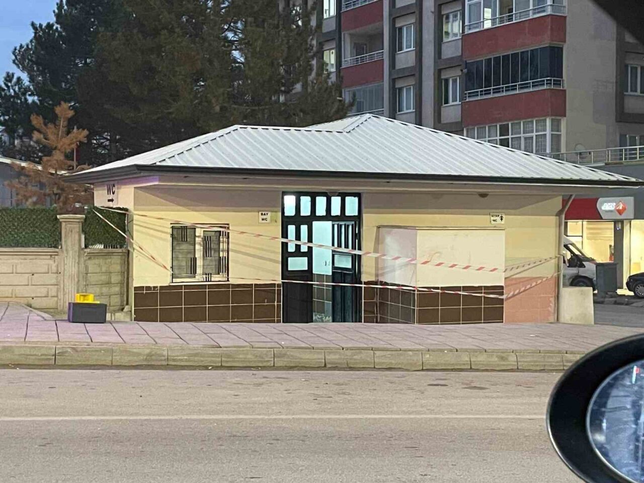 Afşin’deki cami tuvaletinde silahlı çatışma: 1 yaralı, saldırgan kayıplara karıştı