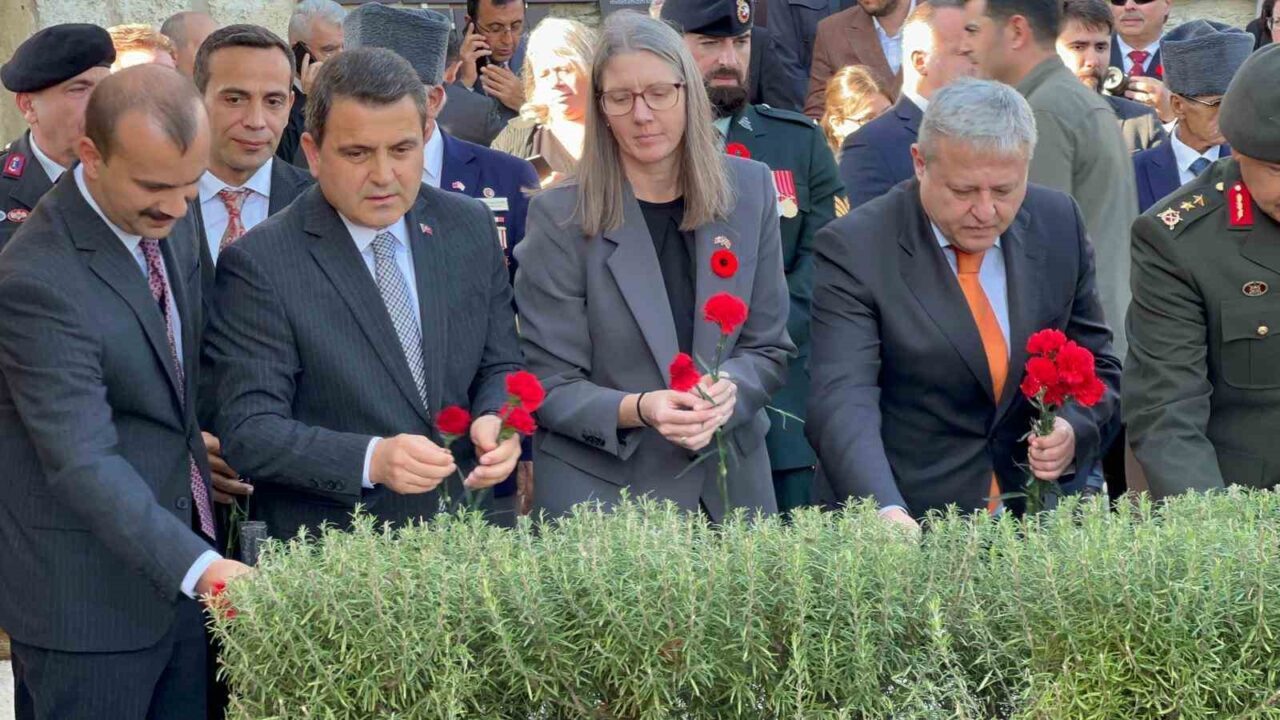 Çanakkale'de 3 Kasım 1914'te şehit düşen 5 subay ve 81