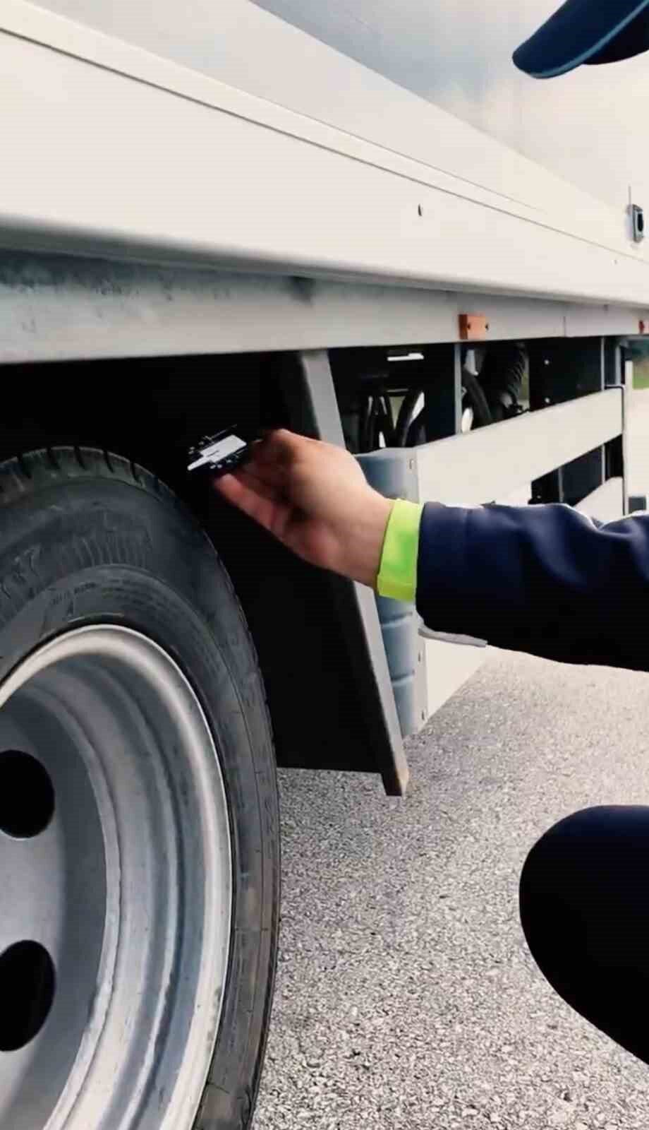 Çanakkale'de kış lastiği zorunluluğu 15 Kasım'dan itibaren yürürlüğe girdi. İl