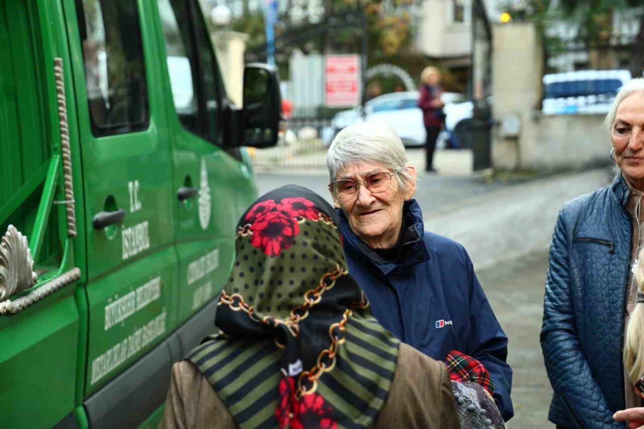 Prof. Dr. Canan Karatay’ın eşi Dr. Ali Başak Karatay, 25