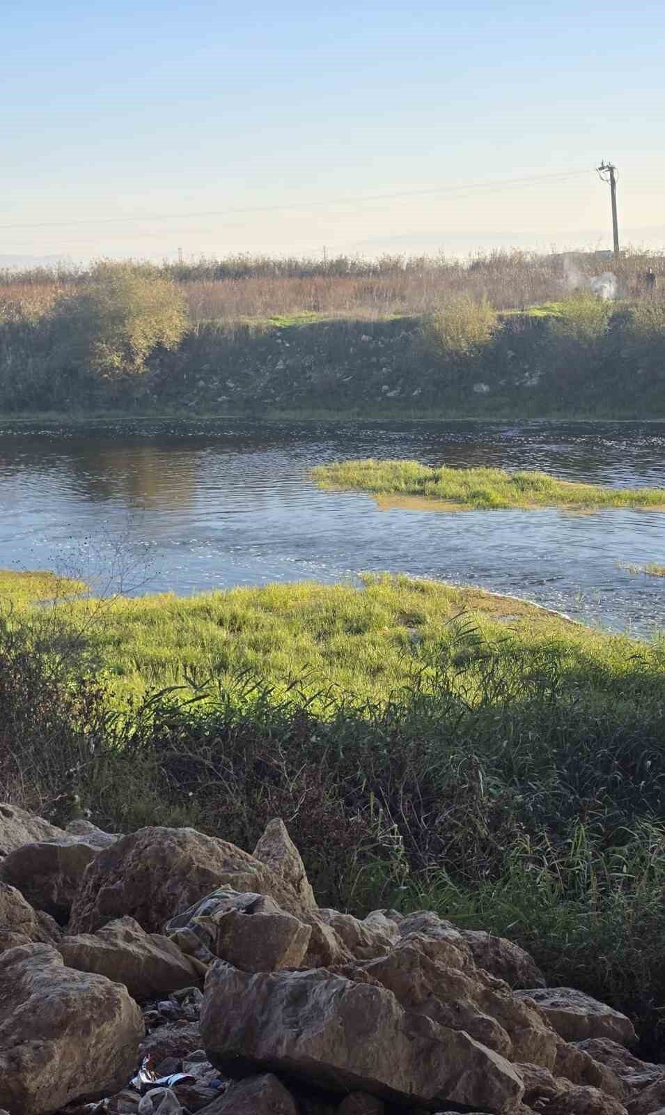 Bursa'nın Karacabey ilçesinde 10 yaşındaki Hızır Ali, arkadaşlarıyla top oynarken