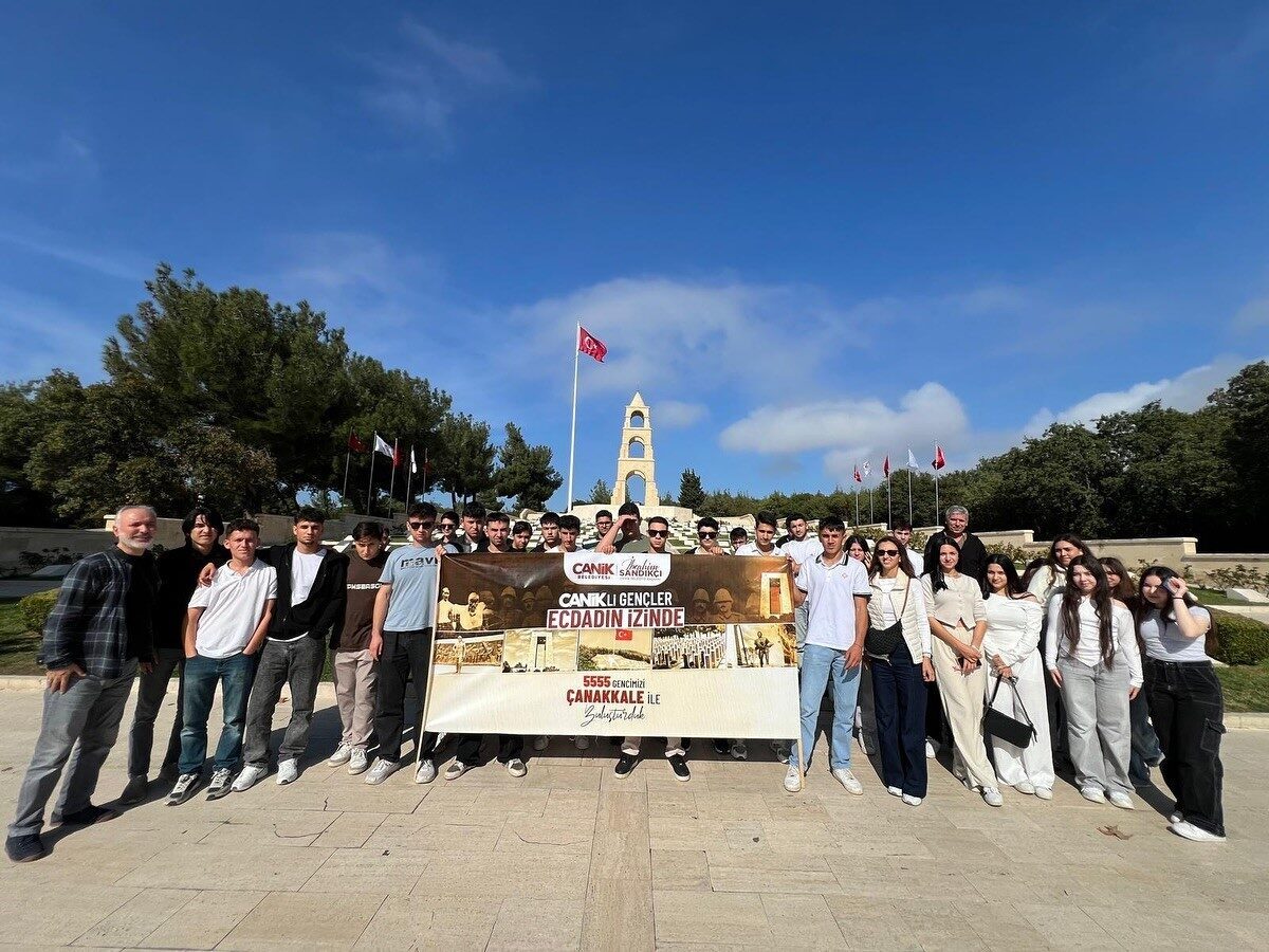 Canik Belediyesi, “Canikli Gençler Ecdadın İzinde” projesiyle gençleri Çanakkale’ye götürmeye