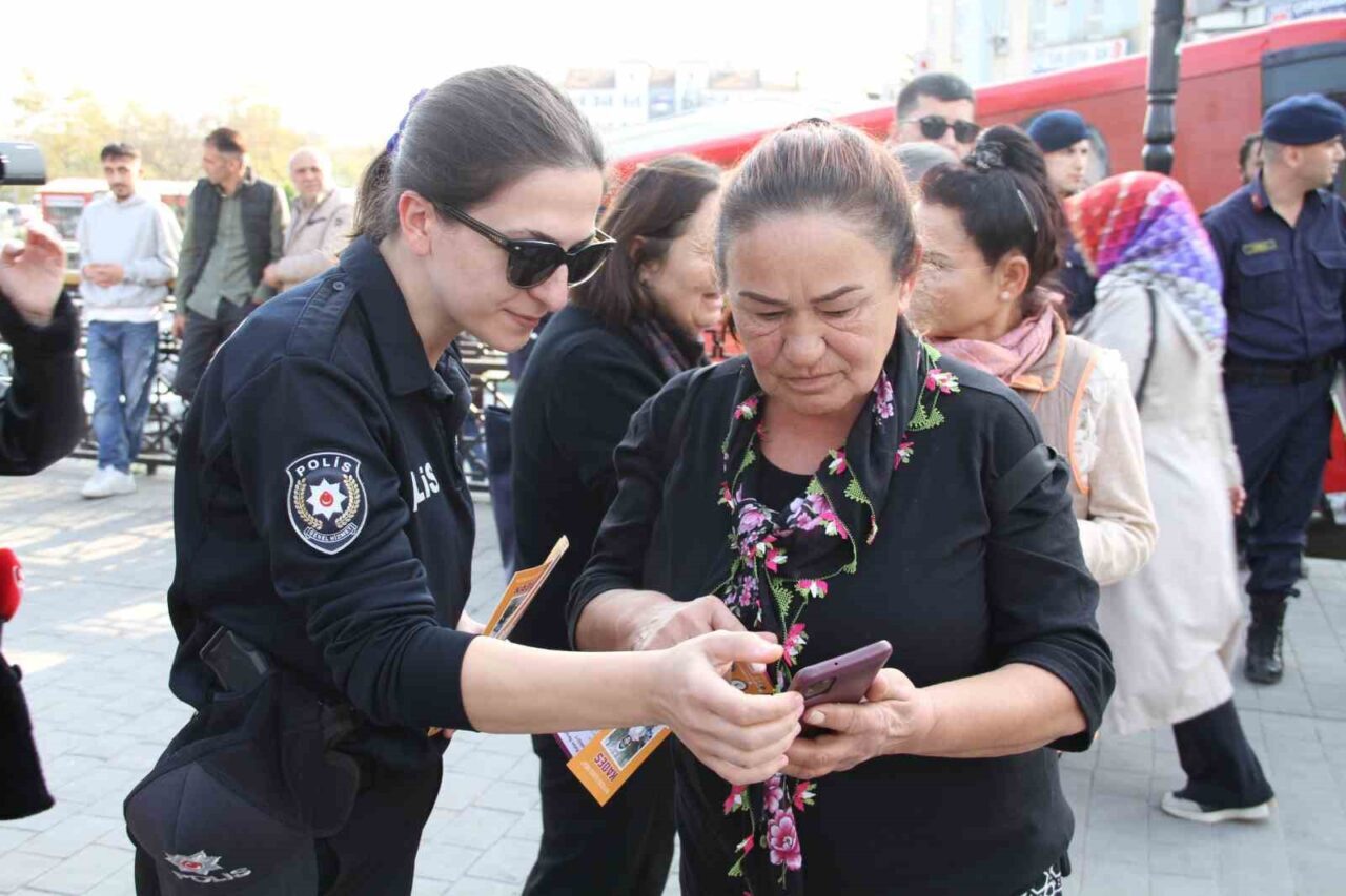 Çarşamba ilçesinde, 25 Kasım "Kadına Yönelik Şiddete Karşı Uluslararası Mücadele