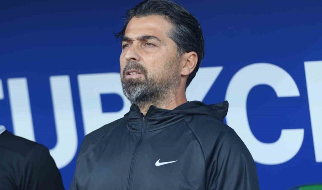 Çaykur Rizespor Teknik Direktörü İlhan Palut, Kayserispor'a 1-0 kaybedilen maç