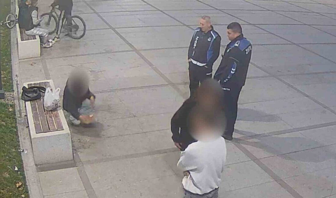 İnegöl’de Gençlerin Çevre Kirliliğine Karşı Temizlik Görevi ve Cezai İşlem Uygulandı İnegöl'de gençlerin çevre kirliliği oluşturması üzerine İnegöl Belediyesi, temizlik yaptırdı