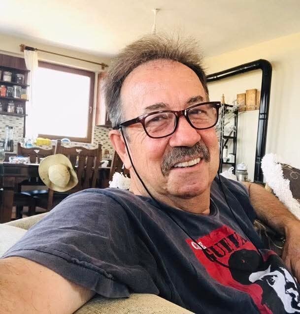 CHP Antalya'nın eski İl Başkanı Özer Ahmet Ülken, tedavi gördüğü