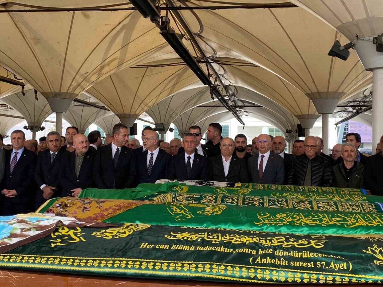 Cumhuriyet Halk Partisi Genel Başkanı Özgür Özel, 27. Dönem İstanbul