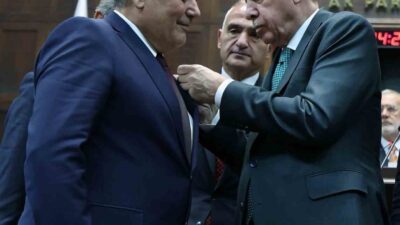 Aksu Belediye Başkanı İsa Yıldırım, CHP'den ayrılarak bağımsızlık sonrası AK