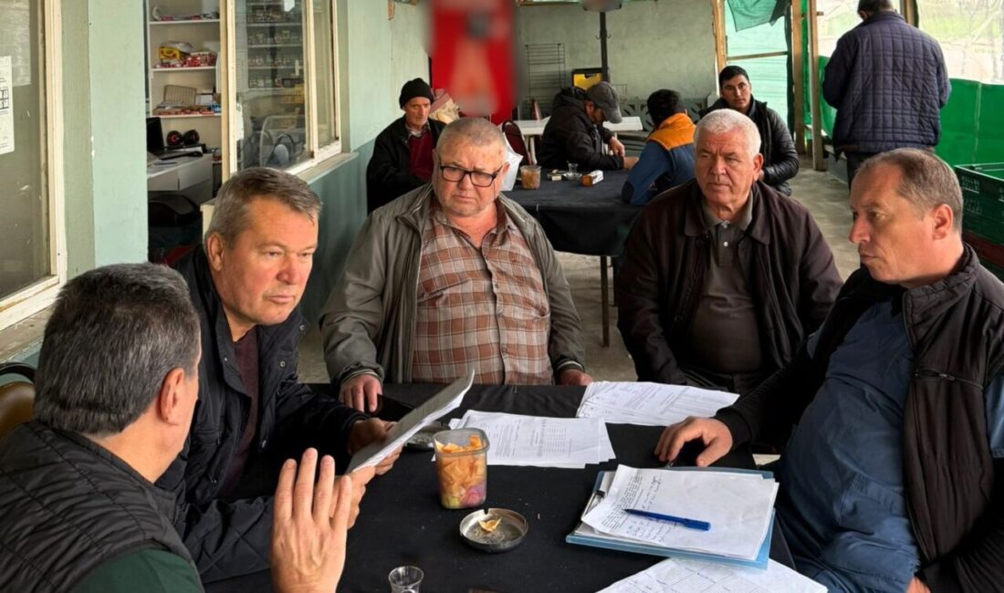 Kırklareli'nin Lüleburgaz ilçesindeki köylerdeki üreticilere, İlçe Tarım ve Orman Müdürlüğü