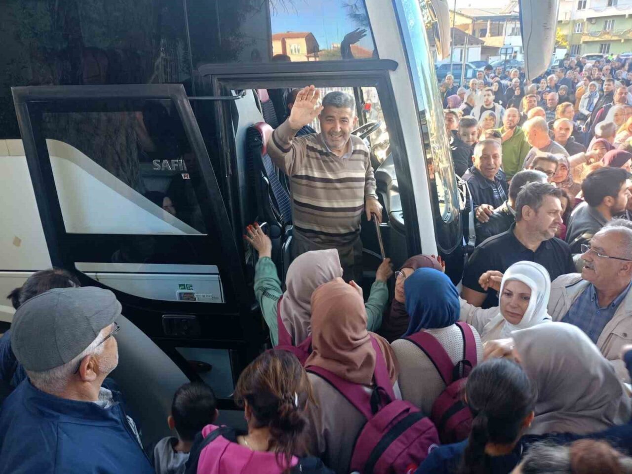 Diyanet İşleri Başkanlığı'nın 2025-2026 Umre Organizasyonu çerçevesinde Aydın'ın Çine ilçesinden